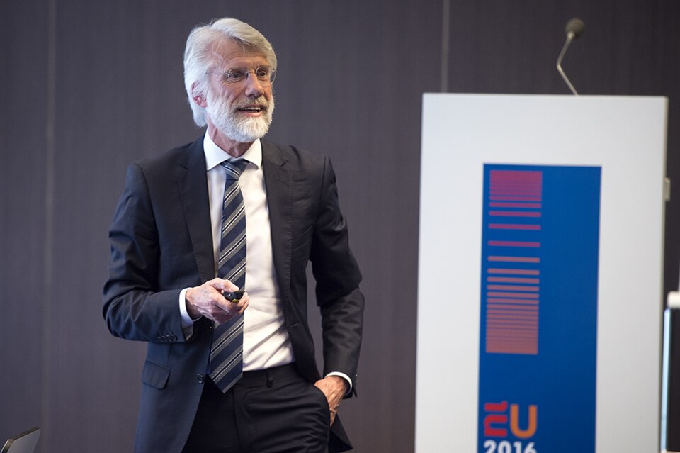 Beweging, sociaal contact en hersentraining: tips van neuropsycholoog Erik Scherder
